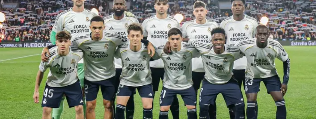 Real Madrids Spieler tragen Sondertrikots, um Genesungswünsche zu übermitteln