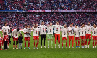Bayern München verteidigt Bundesliga-Titel