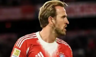Bayern München besiegt Dortmund 2:1
