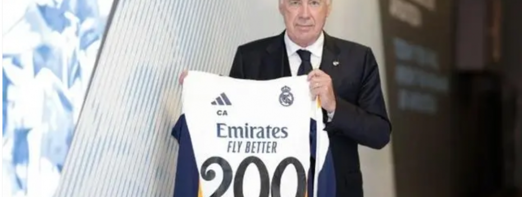 Ancelotti erhielt nach dem Spiel ein Erinnerungstrikot