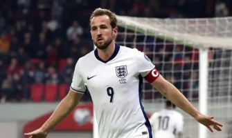 Kanes Doppelpack sichert ihm die MVP-Auszeichnung