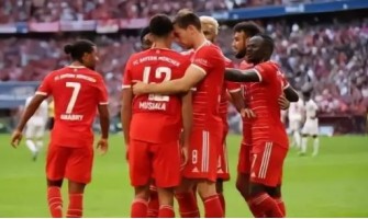 Die Bayern sind wieder an der Spitze!