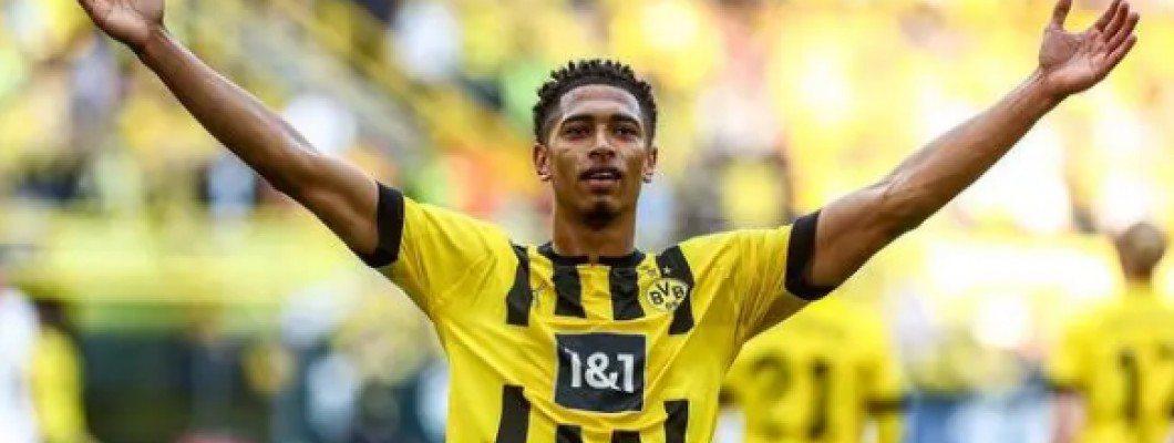 Dortmund gibt Bellingham-Transfer bekannt Dortmund gibt Bellingham-Transfer bekannt