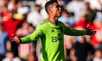 Manchester United schafft mehrere Demütigungen