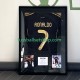 Real Madrid Cristiano Ronaldo Nr. 7 Retro Auswärtstrikot 2011 Gerahmtes Fußballtrikot