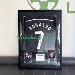 Real Madrid Cristiano Ronaldo Nr. 7 Retro Third-Trikot 2014 Gerahmtes Fußballtrikot