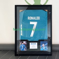 Real Madrid Cristiano Ronaldo Nr. 7 Retro Third-Trikot 2017 Gerahmtes Fußballtrikot