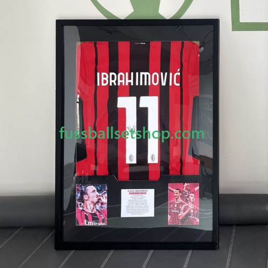 Zlatan Ibrahimović Nr. 11 AC Milan Heimtrikot 2021 Gerahmtes Fußballtrikot
