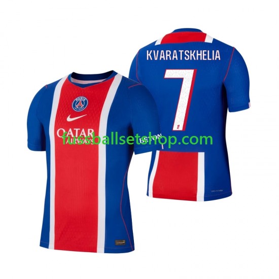 Günstige Fußball Trikotsatz Paris Saint-Germain Khvicha Kvaratskhelia 7 Herren Heimtrikot 2026-2027 Kurzarm Günstige Fußball Trikotsatz Paris Saint-Germain Khvicha Kvaratskhelia 7 Herren Heimtrikot 2026-2027 Kurzarm